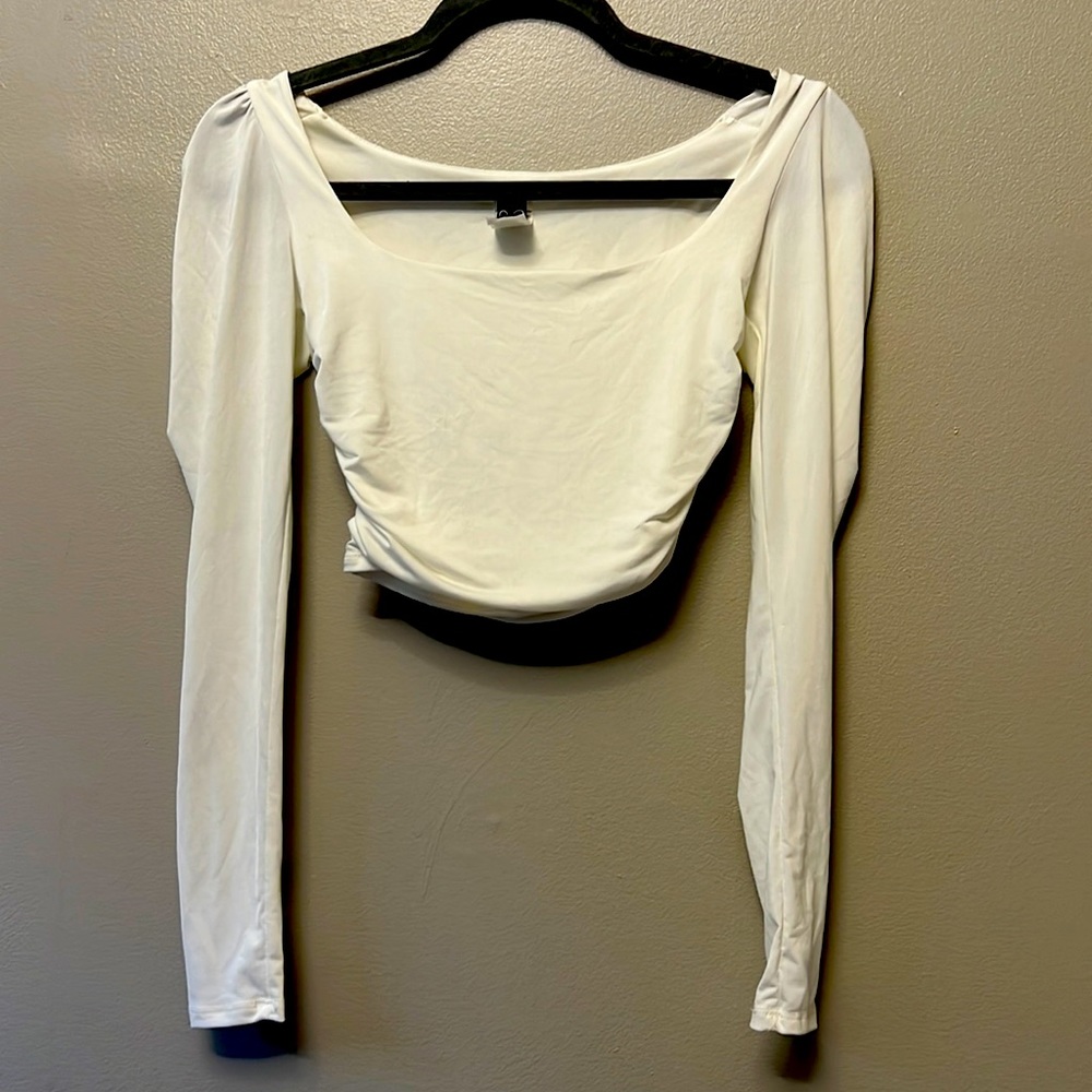 long sleeve cropped white tee